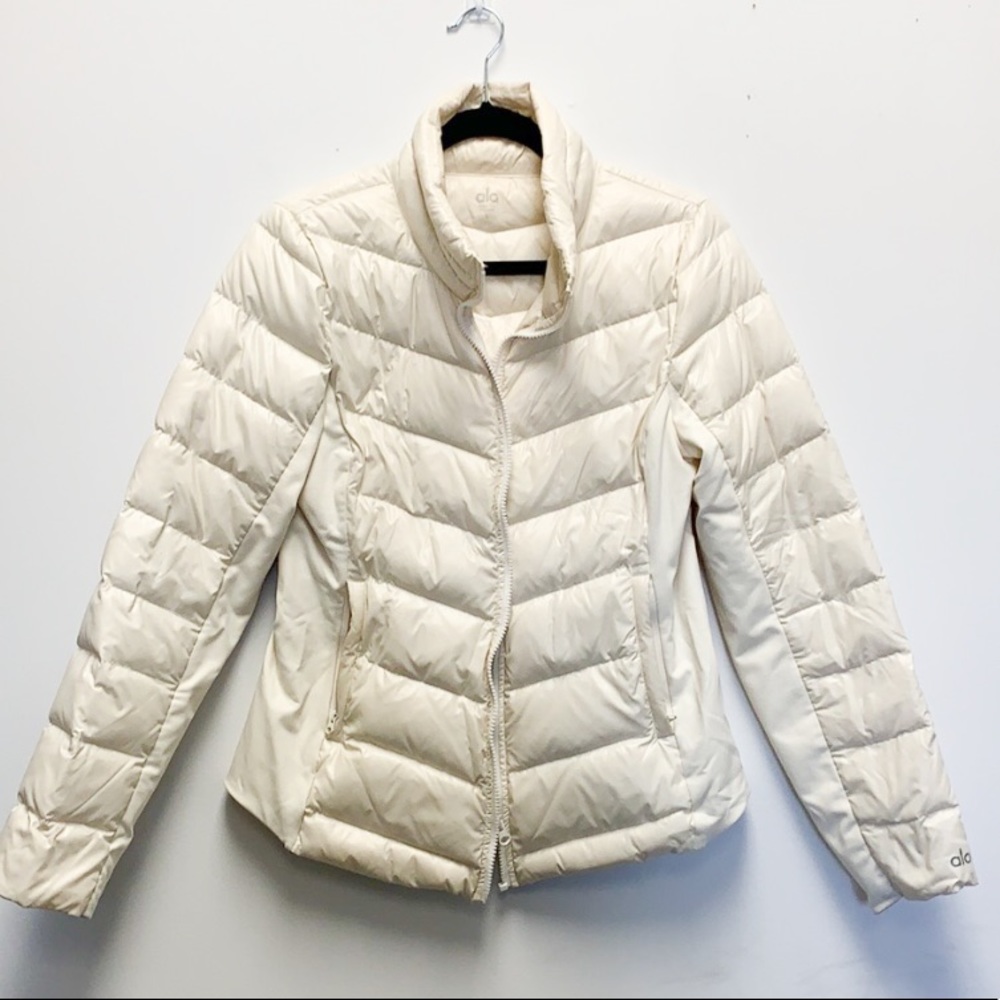 ALO Yoga Cream Puffer Jacket
